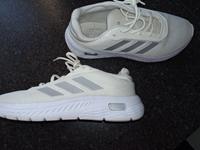 Adidas Damen Sneaker CLOUDFOAM COMFY helles beige 43 Bayern - Geldersheim Vorschau