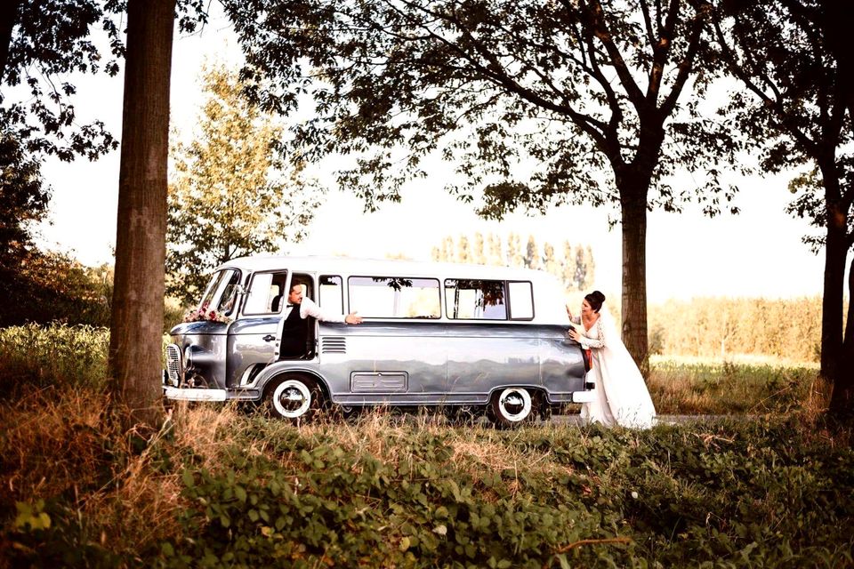 Hochzeitsauto mieten Hochzeitsbulli Bulli Oldtimer Barkas b1000 in Vreden