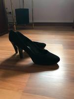 Pumps von Högl (2 Paar für 50 €!) Düsseldorf - Benrath Vorschau