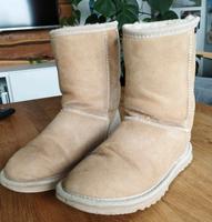 Original UGG Boots beige Gr. 36 Hessen - Ebsdorfergrund Vorschau