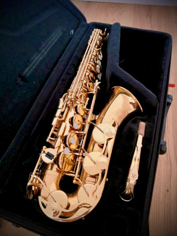 Yamaha Saxophon Alt/Tenor mieten in Veitshöchheim