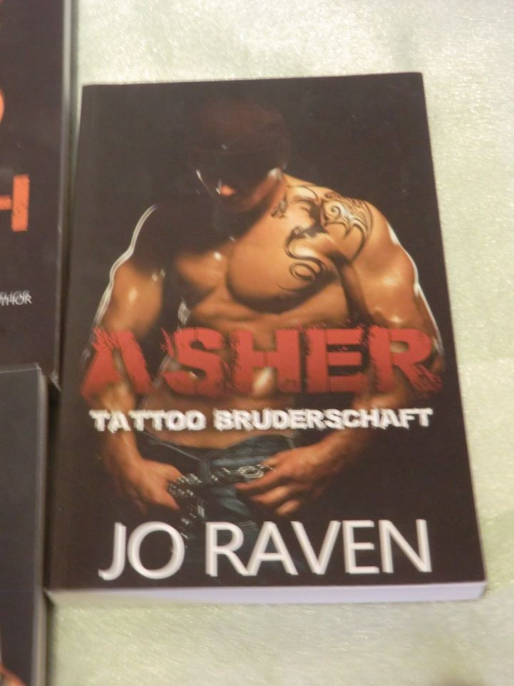 Tattoo Bruderschaft von Raven, Jo  (German Version) in Hückelhoven