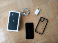 IPhone 11 64 GB Schwarz mit Originalverpackung und Hülle Köln - Mülheim Vorschau
