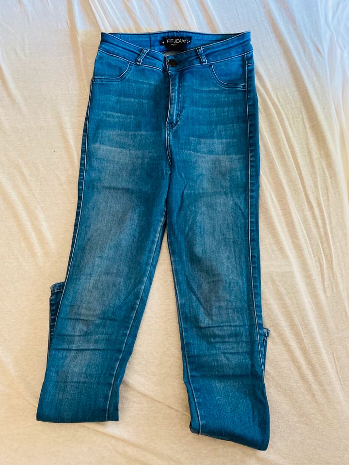 Fit Jeans Größe S Blau Damen Denim Hose Mom Jeans Fashion in Erfurt