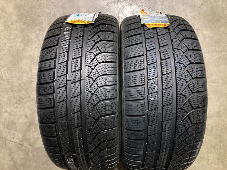 2x Winterreifen Pirelli 275/40 R19 105V W 240 Sottozero S2 MO XL in Augsburg