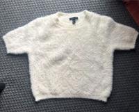Flauschi T-Shirt Pulli Oberteil New Look Gr. L / NEU Niedersachsen - Lüneburg Vorschau