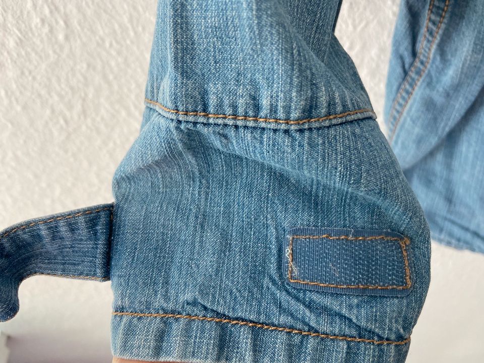 Jeansjacke Denim Mantel mit Kapuze von H&M Kleinkind Gr. 80 in Goslar