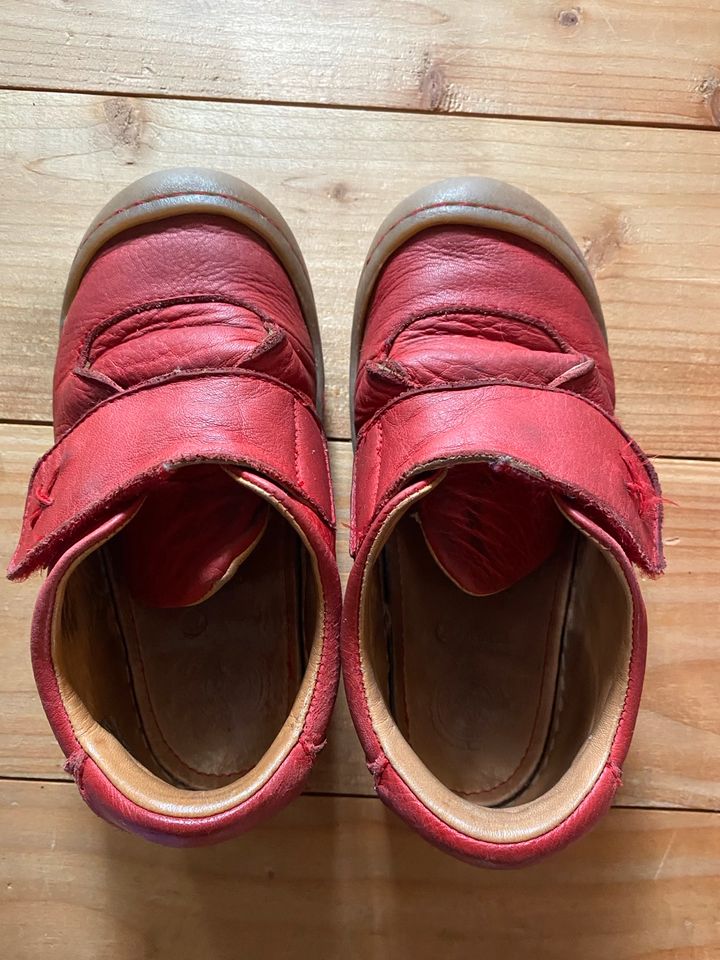 Pololo Barfußschuhe rot 27 in Berlin