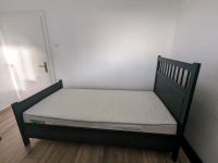 Schwarzes Ikea Hemnes Bett mit Lattenrost und Matratze Niedersachsen - Garbsen Vorschau