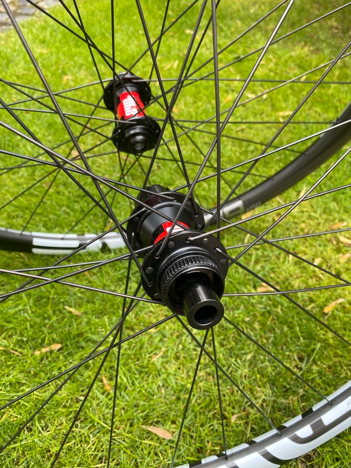 ENVE M60 Disc Laufradsatz, DT Swiss 240s in Dirmstein