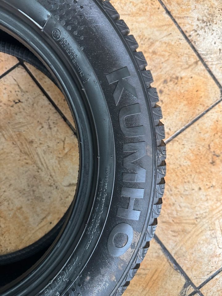 185/65R/15 88T Kumho WinterCraft WP51 Winterreifen in Aschaffenburg