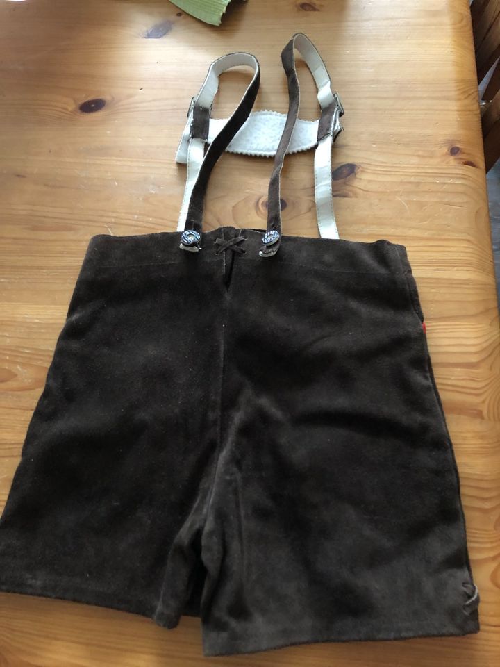 kurze Kinderlederhose in Hagen