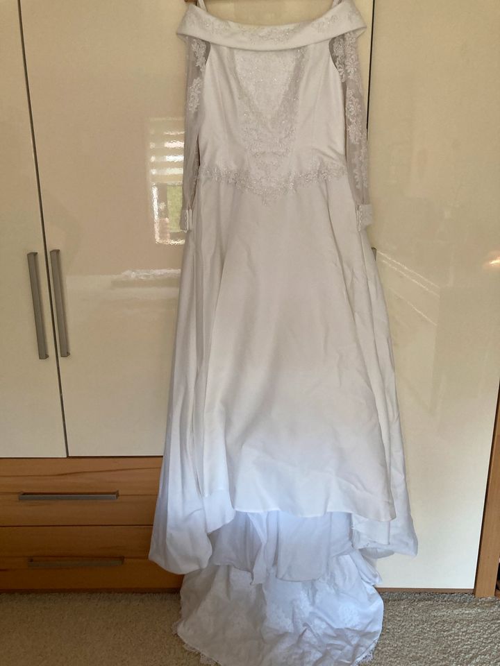 Brautkleid 44Fa: Lohrengel,kostenloser Versand in Burkardroth