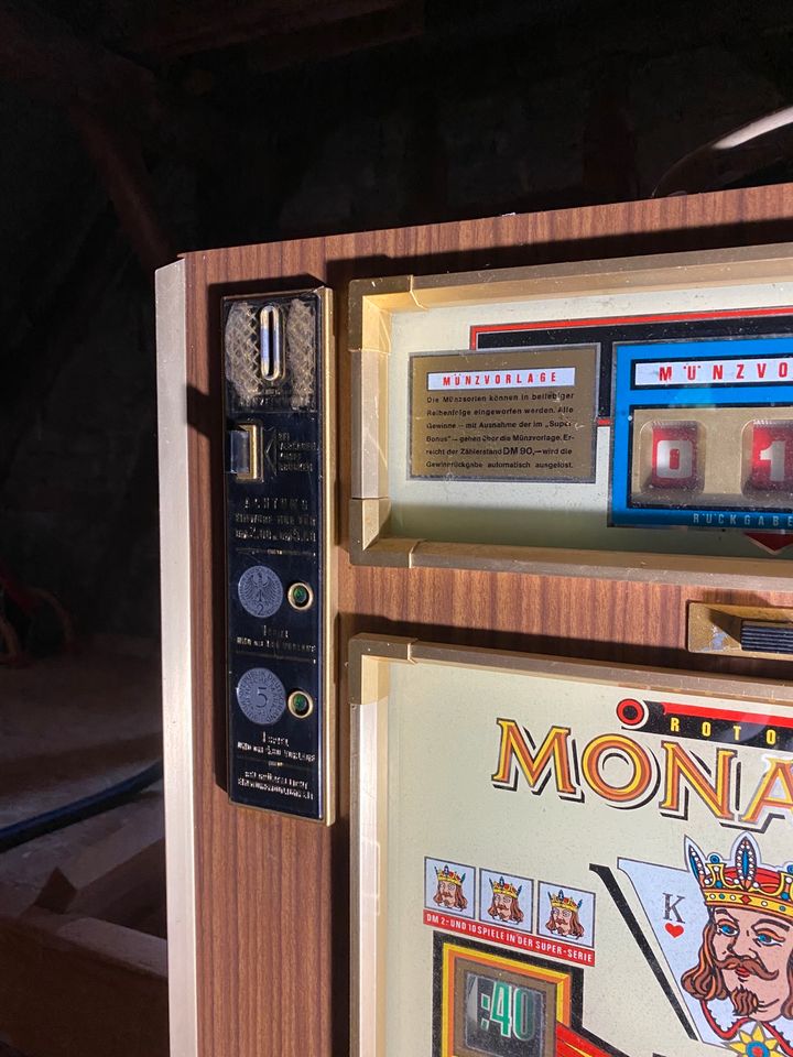 Retro Spielautomat in Sitters