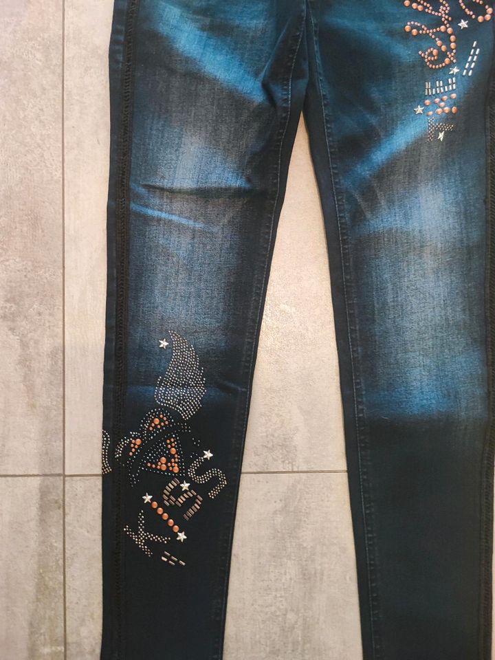 Tredy Hose Jeans Gr 36 neu inklusive Versand in Unna