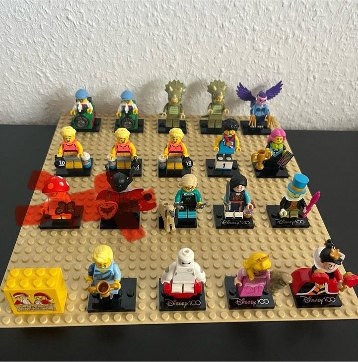 Lego Minifiguren 71038 Disney / 71045 Serie 25 / div. Minifiguren in Erwitte