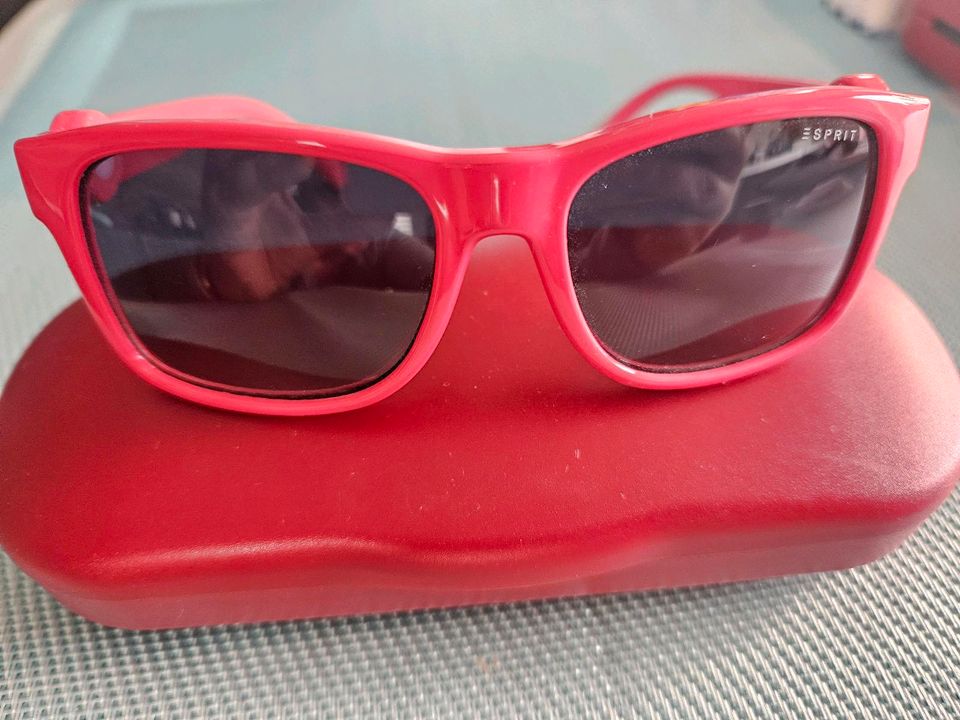 Kinder Sonnenbrille von Esprit in Quickborn