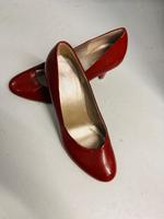 Elegante rote Gabor Pumps – Größe 5 1/2 Düsseldorf - Pempelfort Vorschau