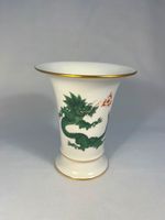 Meissen Krater-Trichter-Vase grüner Mingdrache mit Goldrand Bayern - Markt Schwaben Vorschau