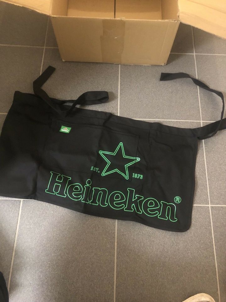 HeinekeN Accessoires tshirts Grill Schürze Black Tee Shirts Beer in Aschaffenburg