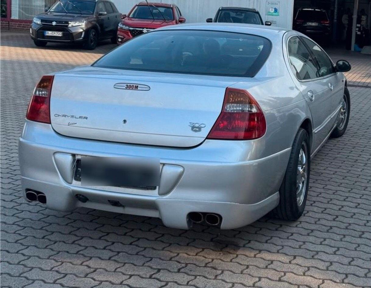 Abbildung des Autos Chrysler 300M 3.5l V6