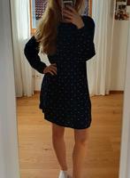 Dunkelblaues, gepunktetes Kleid mit langen Ärmeln Bayern - Dorfen Vorschau