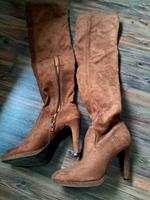 Braune Overknees *Deichmann*Sylvie Meis Kollektion Hessen - Beselich Vorschau