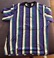 Lila gestreiftes Shirt aus der 2023 Kollektion von New Yorker Leipzig - Mockau-Süd Vorschau