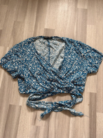 Blumige Wickel-Crop Bluse von SHEIN – Größe M Nordrhein-Westfalen - Herten Vorschau