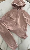 H&M Baby Mädchen Jacke Hose Hoodie rosa Gr 98 Mecklenburg-Vorpommern - Eggesin Vorschau