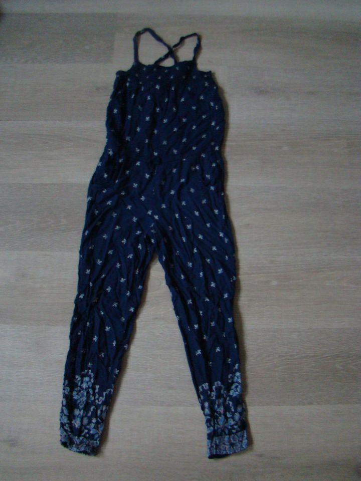 Mädchen H&M OVERALL 128 JUMPSUIT JUMPER Träger ANZUG Hose blau in Menden