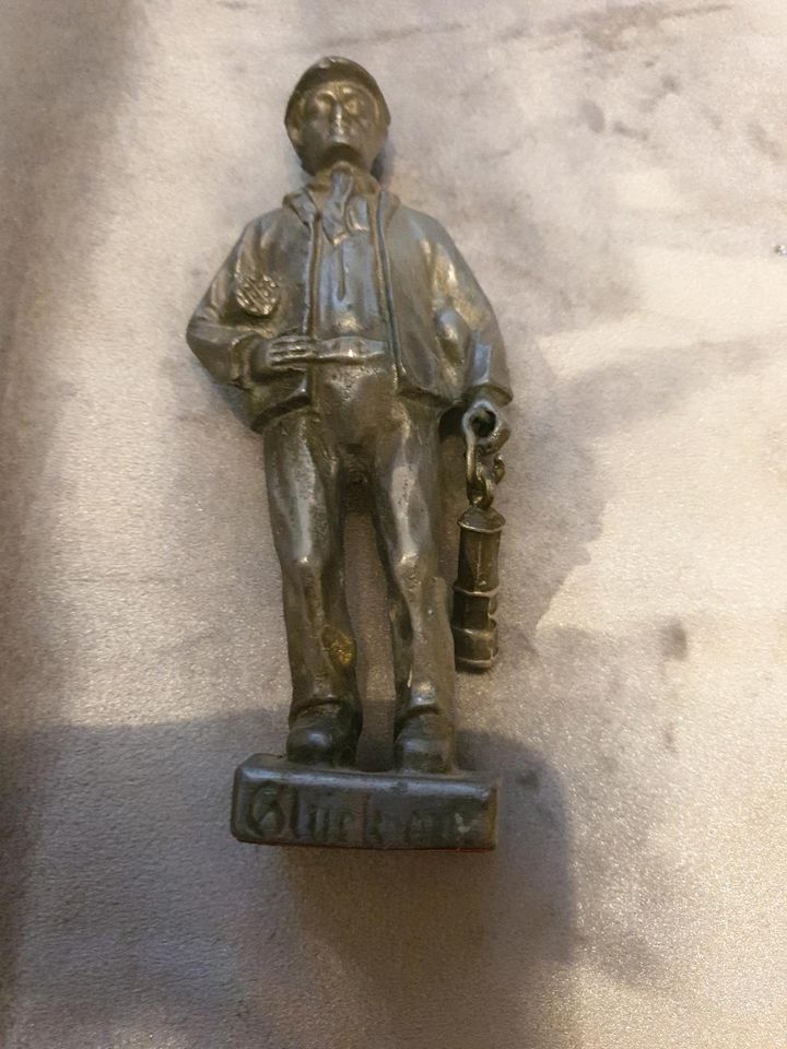 Bergmann Statur Figur Glück auf Steiger Bergbau in Kronberg im Taunus