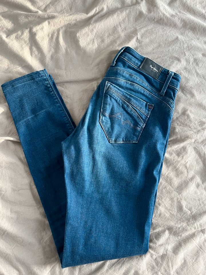 Damen Jeans skinny Power flex. Pepe Jeans 25 in Dissen am Teutoburger Wald