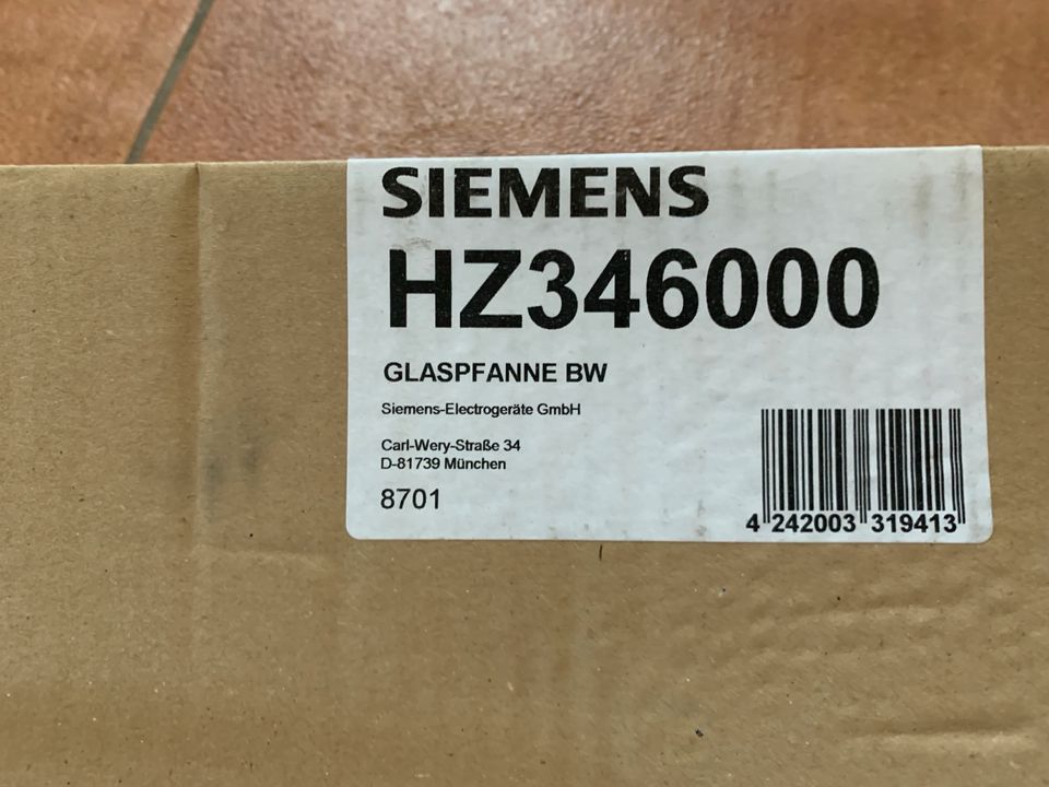 Siemens HZ346000 Glasschale Backblech Bosch HEZ346000 in Poggensee