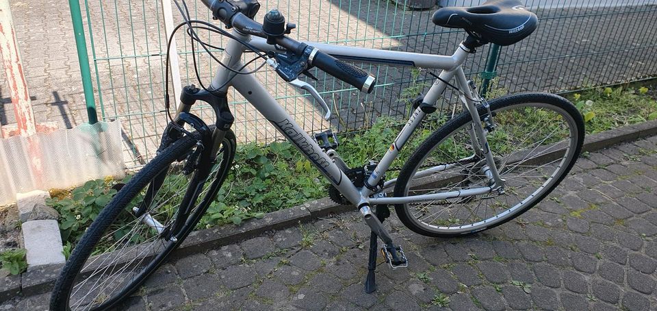 Herrenfahrrad Kalkhoff Voyager 28 Zoll Alu top zustand in Offenbach