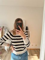 Zara Strickpullover Gr. S in weiß/ schwarz Hessen - Kelkheim Vorschau