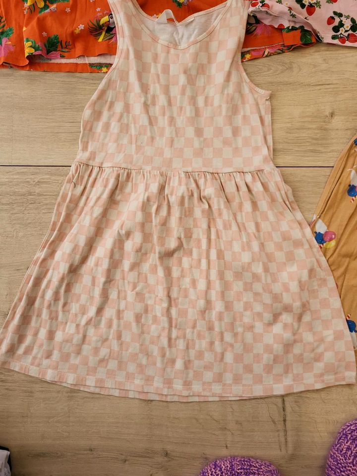 H&M Mädchen Kleid in Größe 134/ 140 Sommer Träger Baumwolle in Süsel