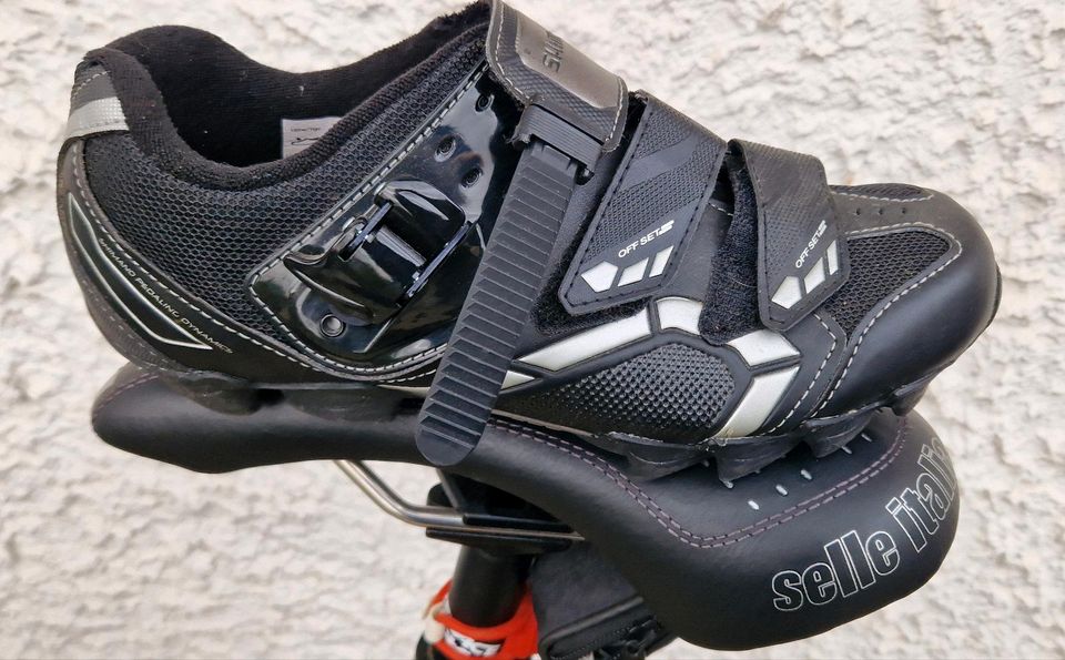 Shimano Damen Fahrradschuhe MTB Radschuhe SH-WM63L GR. 40 in Wesseling