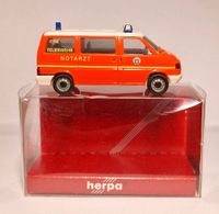 Herpa 1:87 VW T 4 Bus Feuerwehr Hamburg Rettungsdienst NEF Nordrhein-Westfalen - Hemer Vorschau