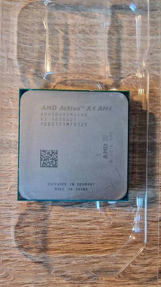 AMD AM4 Athlon X4 950 (4x 3,5GHz) AD950XAGM44AB in Dessau-Roßlau