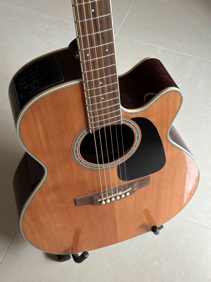 Akustikgitarre / Westerngitarre Takamine GN51CE-NAT + Koffer in München