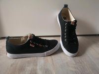 Levi's Sneakers Stoffschuhe schwarz weiß Gr.39 Bayern - Ebermannstadt Vorschau