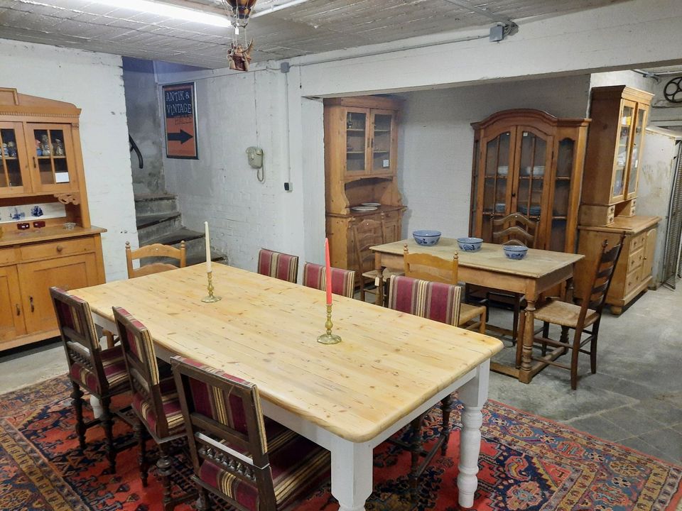 Küchenbuffet, Geschirrschrank & auf 1000 qm Antik und Vintage in Rheine