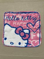 Hello Kitty kleines Handtuch von Sanrio gebraucht Nordrhein-Westfalen - Rüthen Vorschau