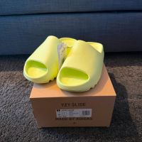 adidas Yeezy Slide Glow Green 40.5 | US 7 NEU Rechnung Bayern - Ansbach Vorschau