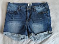 Vero Moda Jeans Shorts kurze Hose Weite 29 Damen NEUwertig Baden-Württemberg - Bad Saulgau Vorschau