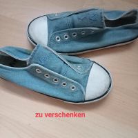 Stoffschuhe zu verschenken Gr. 33 vty Bayern - Auhausen Vorschau