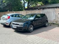 VW Golf 4 1.6 FSI: Nordrhein-Westfalen - Herford Vorschau