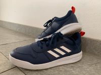 Adidas Turnschuhe Sneakers 35,5 Fortagym CFK blau Nordrhein-Westfalen - Lippetal Vorschau