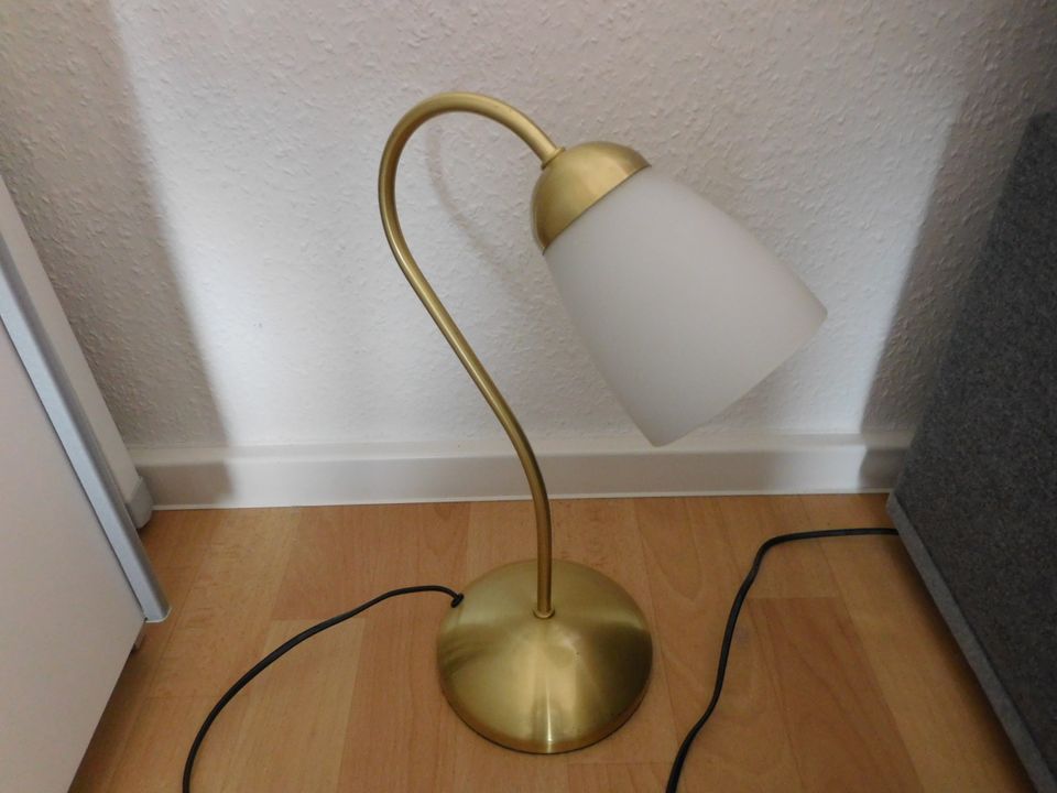 kleine Stehlampe mit Touch Tischleuchte Tischlampe Leuchte in Klein Rönnau